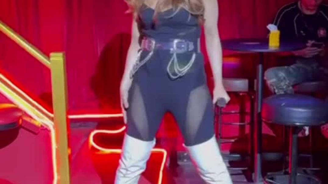 ⁣Bold, Beautiful, and Unapologetic 🌟