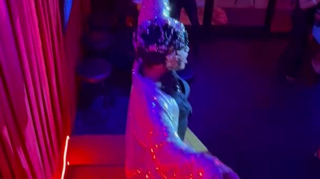 ⁣Make Tonight Iconic