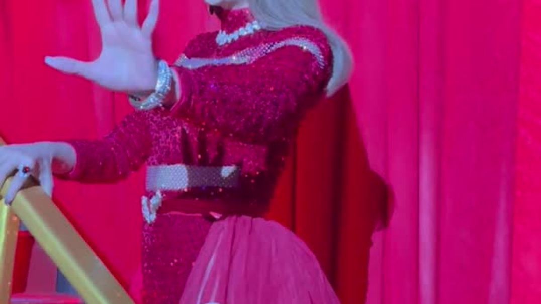 ⁣When the City Sparks